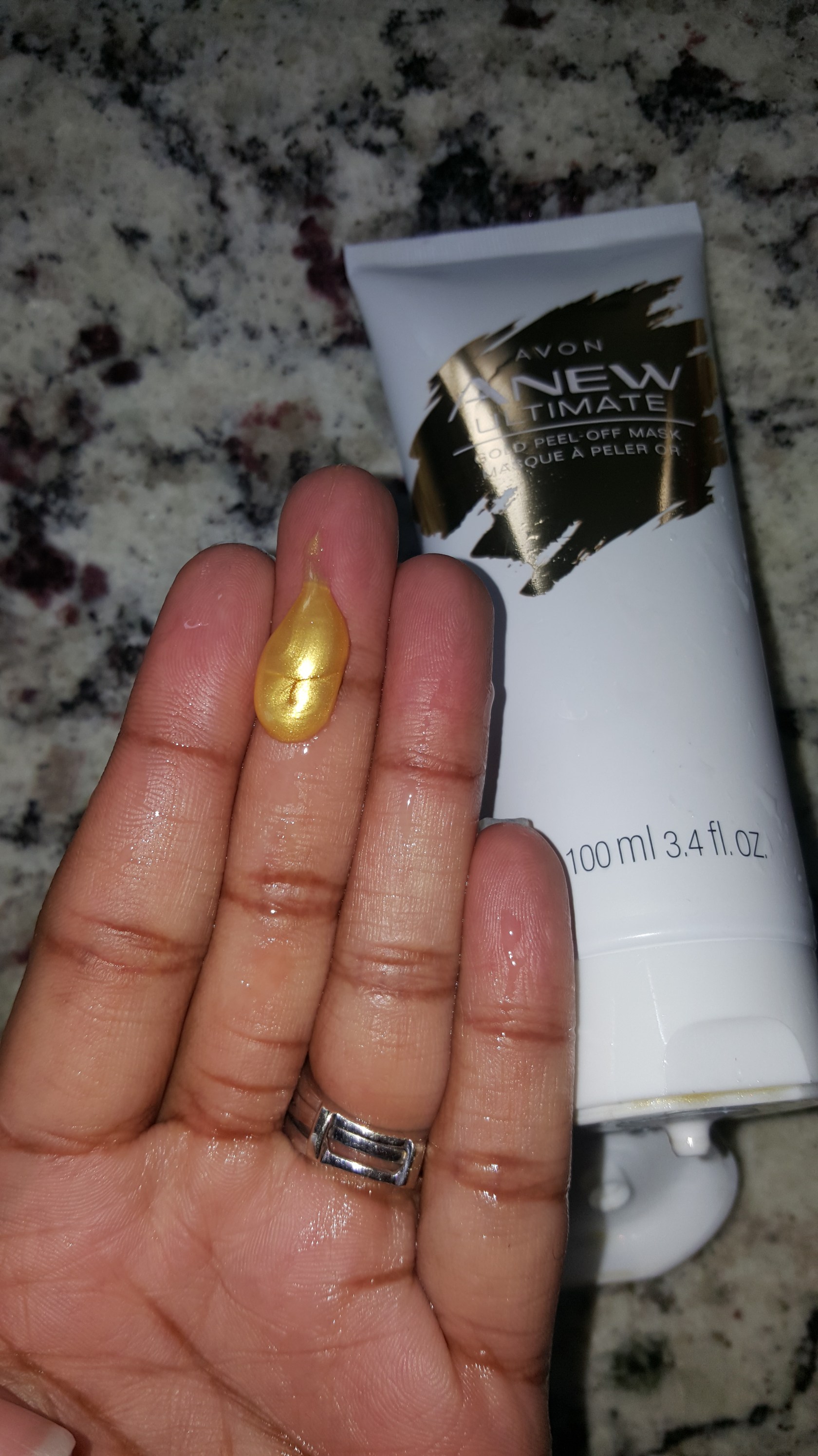 Perks of being Brand Ambassador: Avon Anew Ultimate Gold Mask